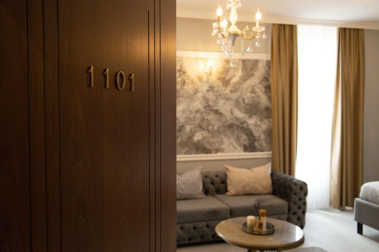 All Elevens 11 Apartments 比托拉 外观 照片